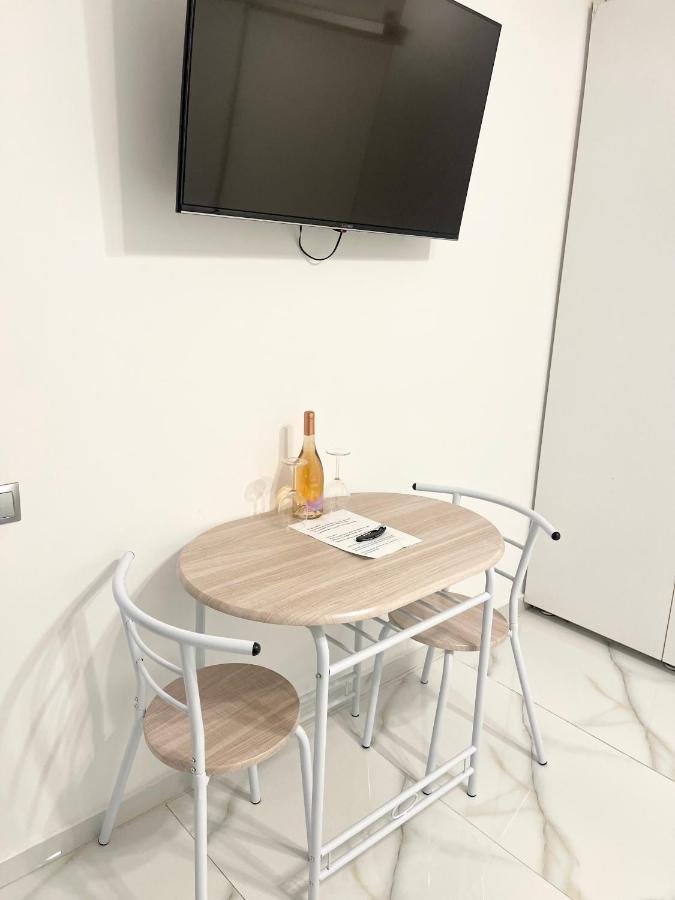 White 2 Leilighet Bucureşti Eksteriør bilde